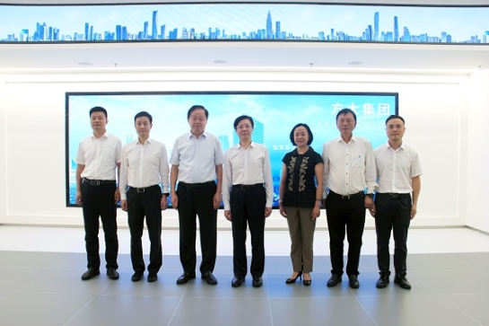 深圳市委常委、市纪委书记、市监委主任刘连生一行莅临尊龙凯时集团调研